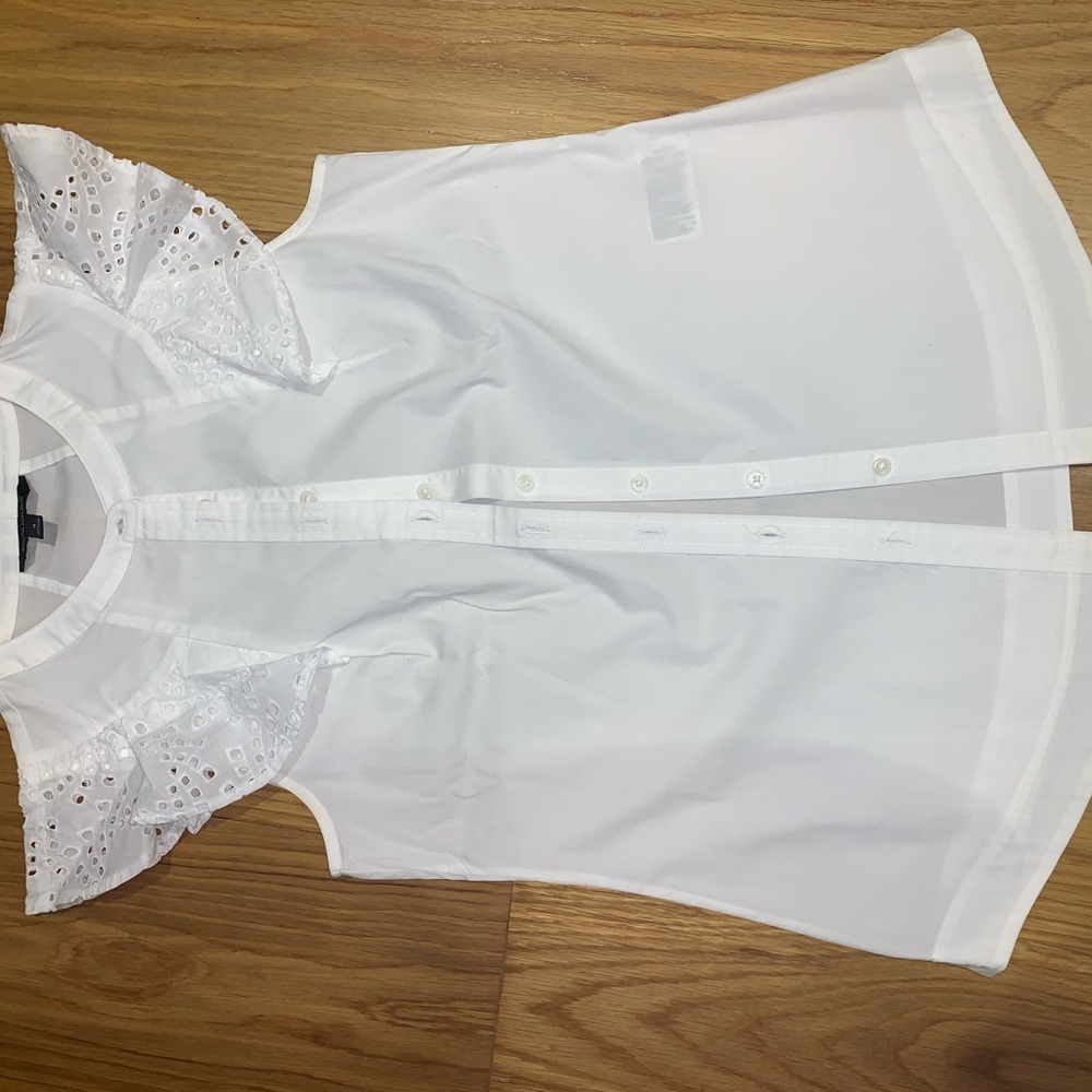 BANANA REPUBLIC button down with detailed sleeves